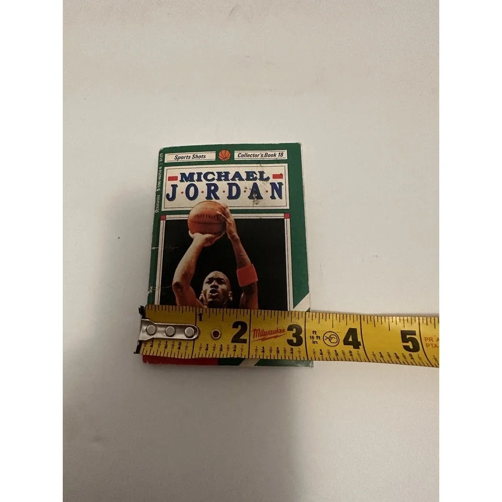 Michael Jordan Sports Shots Ser.: (1992,‎ MINI book/ booklet vintage 90s